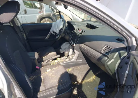 2017 Subaru Forester 2.5I Premium из США, поврежденный, VIN JF2SJAEC1HH507602